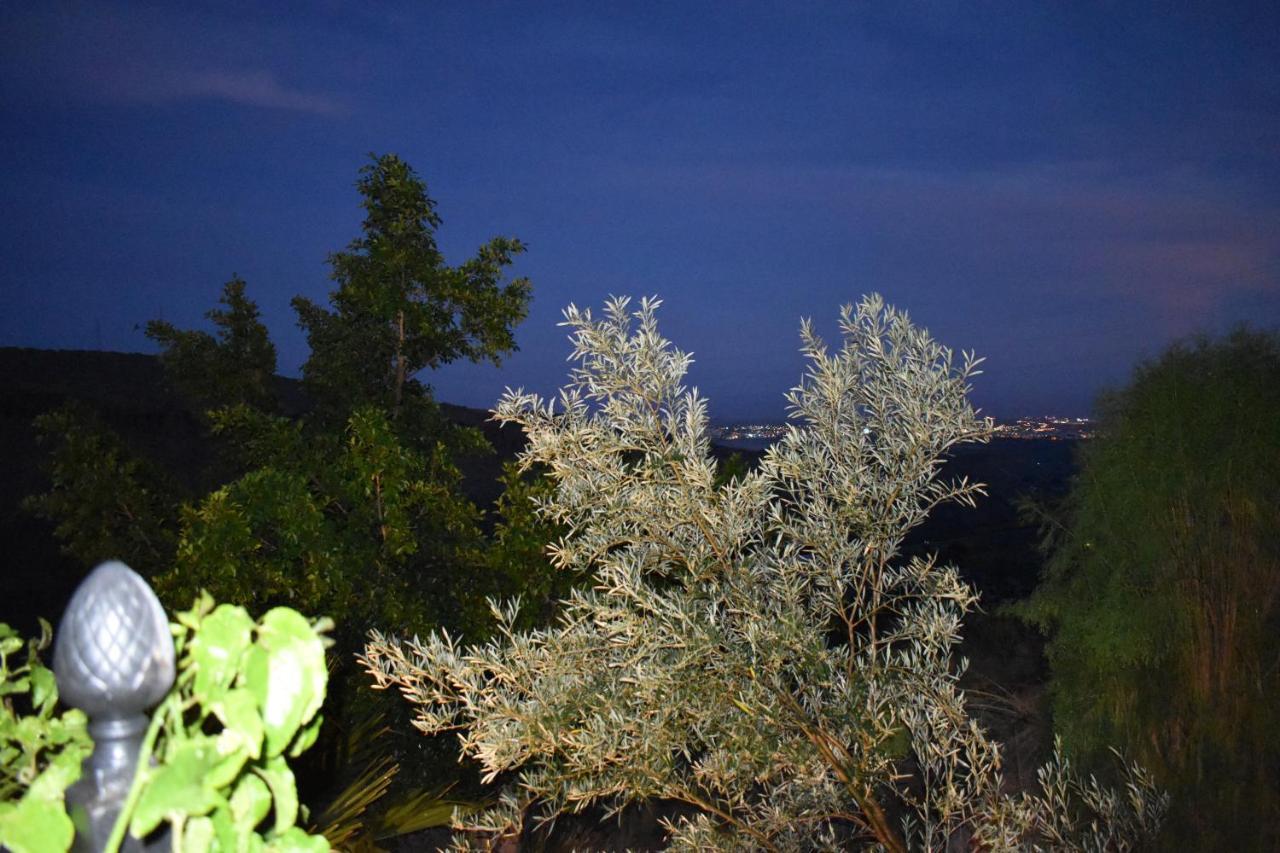 San Bartolomé Romantica المظهر الخارجي الصورة